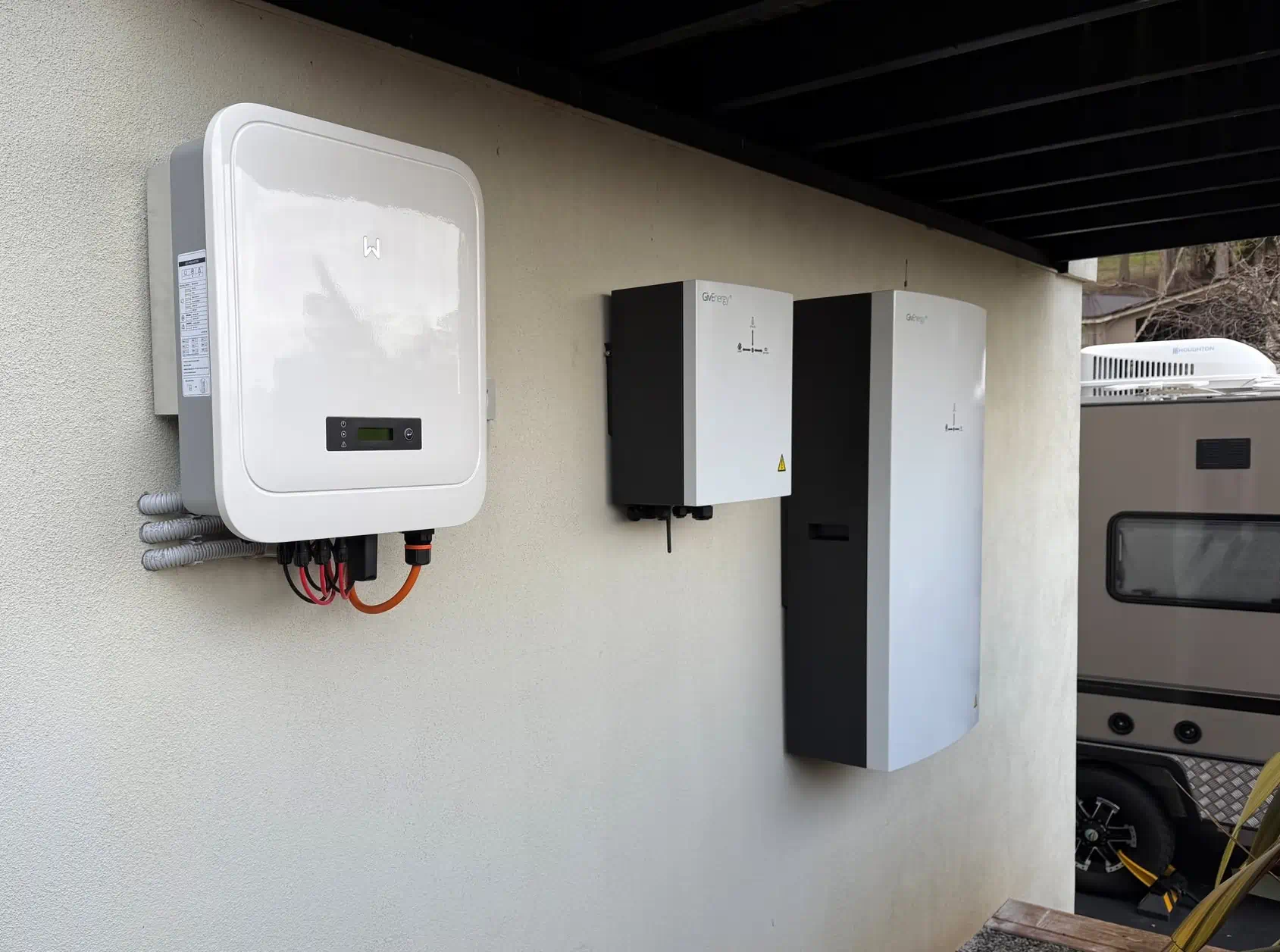 solar inverter + batteries